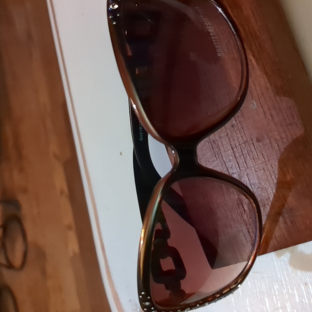 Women's Rhinestone UV400 Sunglasses